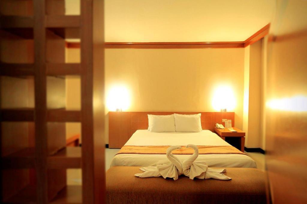 Patra Comfort Jakarta Exterior photo