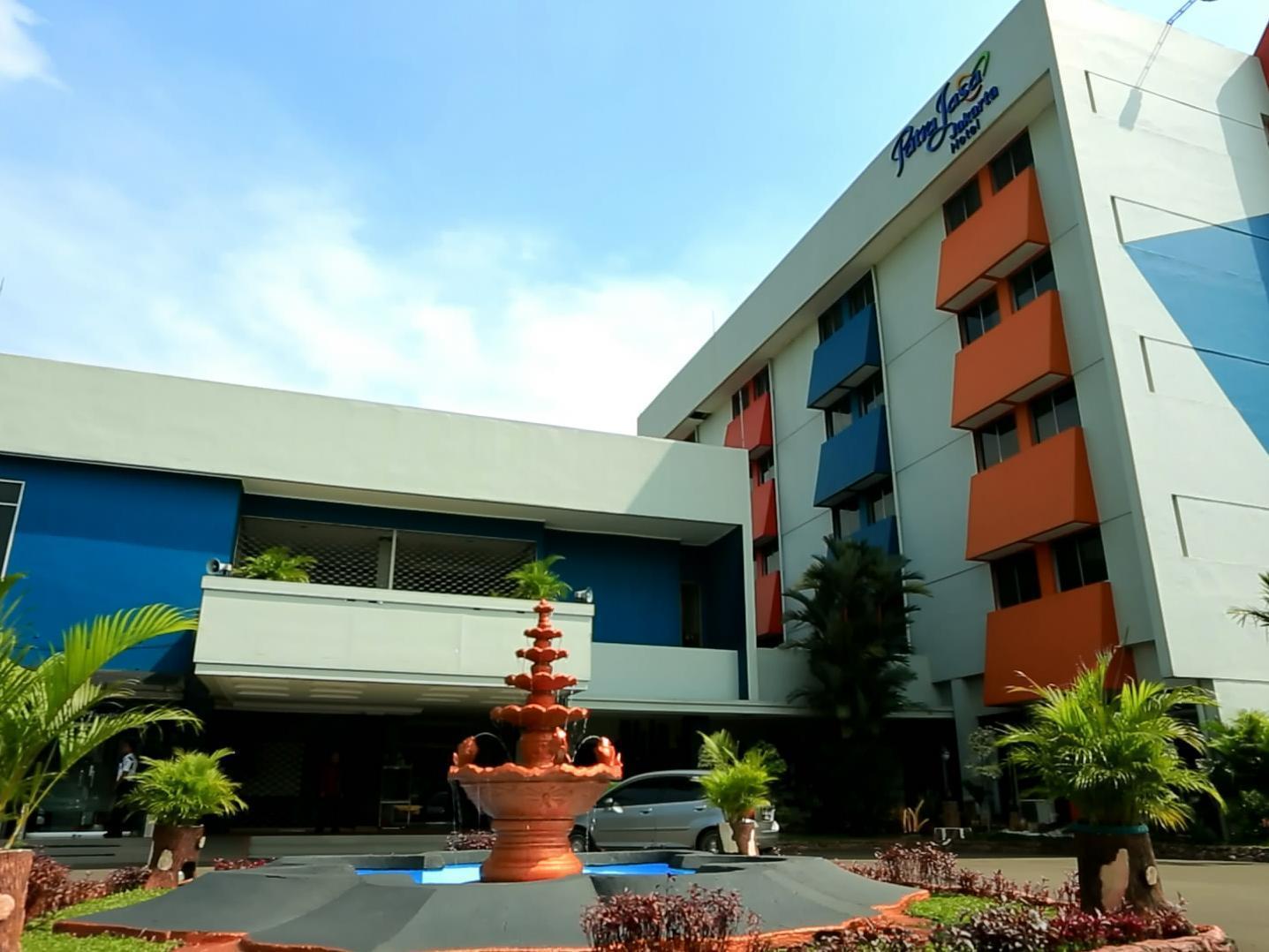 Patra Comfort Jakarta Exterior photo