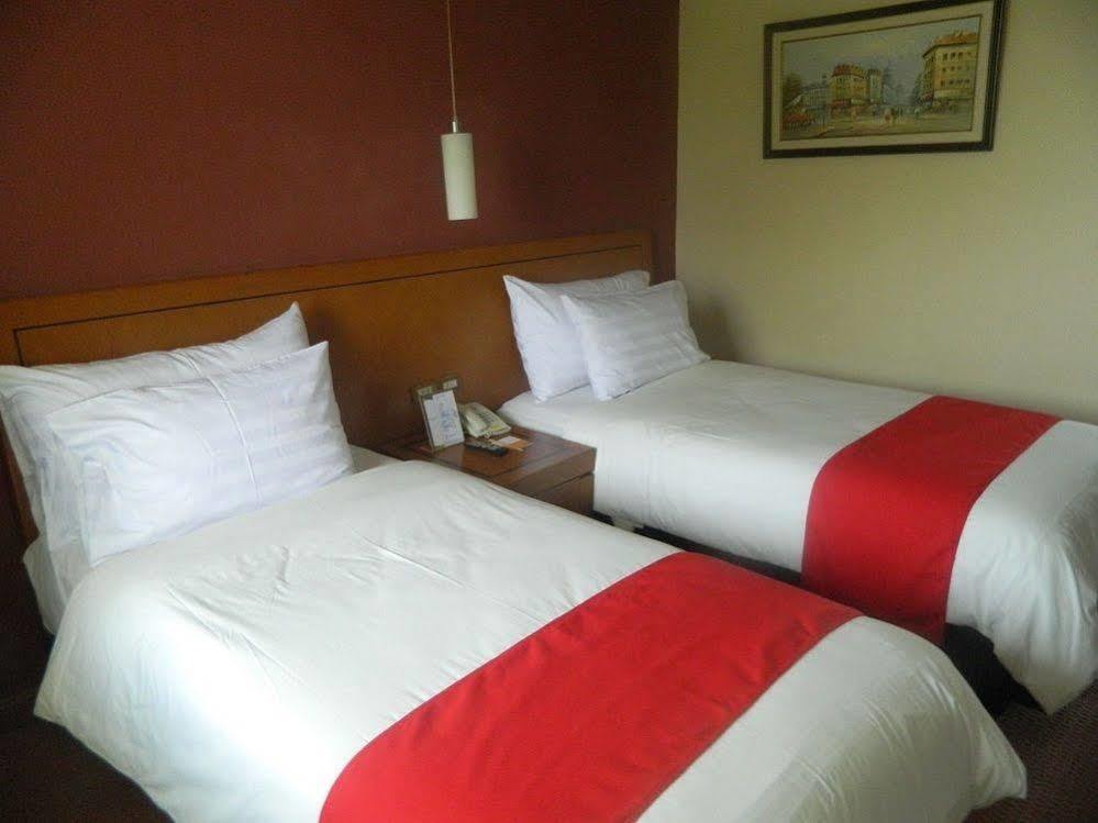 Patra Comfort Jakarta Exterior photo