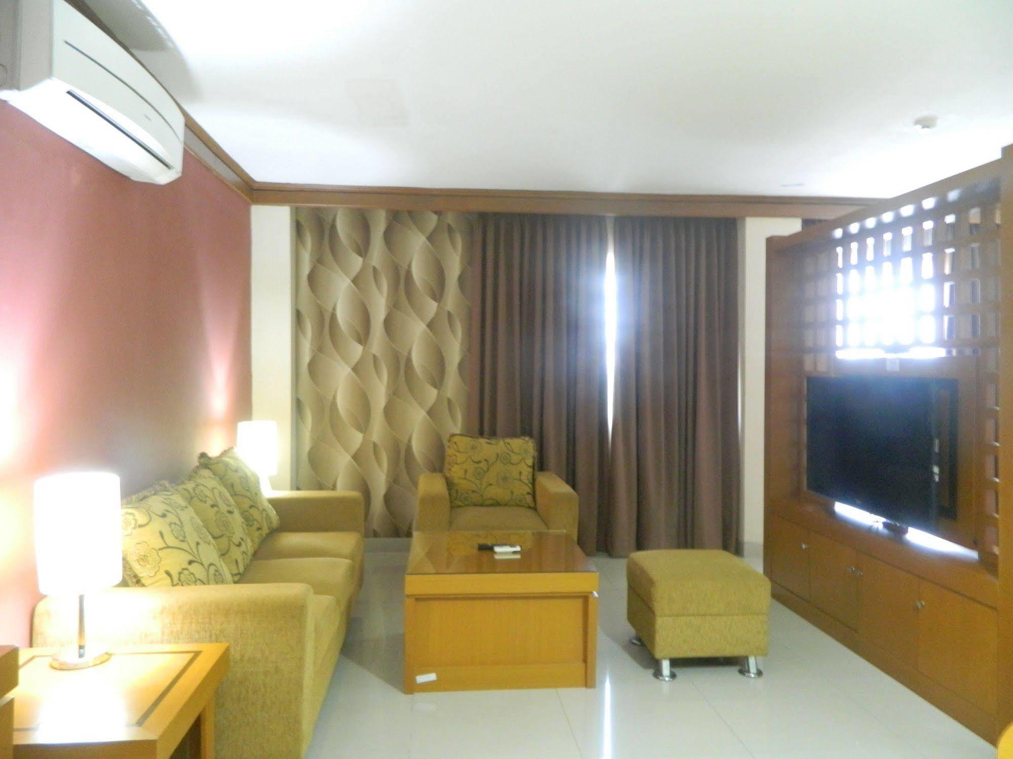 Patra Comfort Jakarta Exterior photo